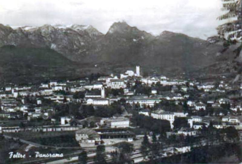 002 009 panorama Feltre.jpg