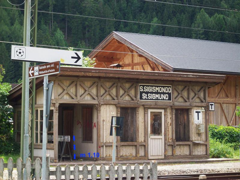 D-2664--kiens-bahnhof-der-fraktion-st-sigmund.jpg