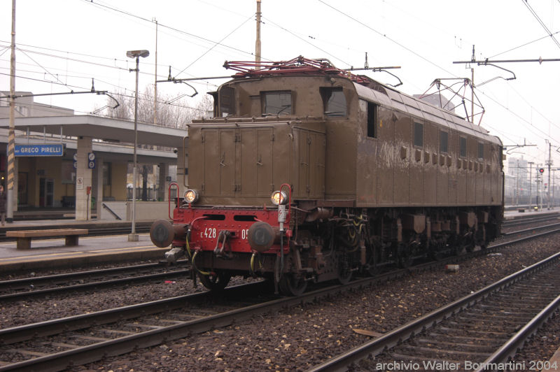 E.428.058.inuscitadaMilanoGrecopirelli-2005-12-29.forumrotabili.TT.BonmartiniWalter.jpg