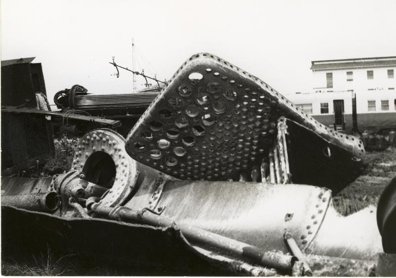 0010 Deposito Locomotive Treviso Demolizioni fine anni 70 Foto Nazario Bobbo.JPG