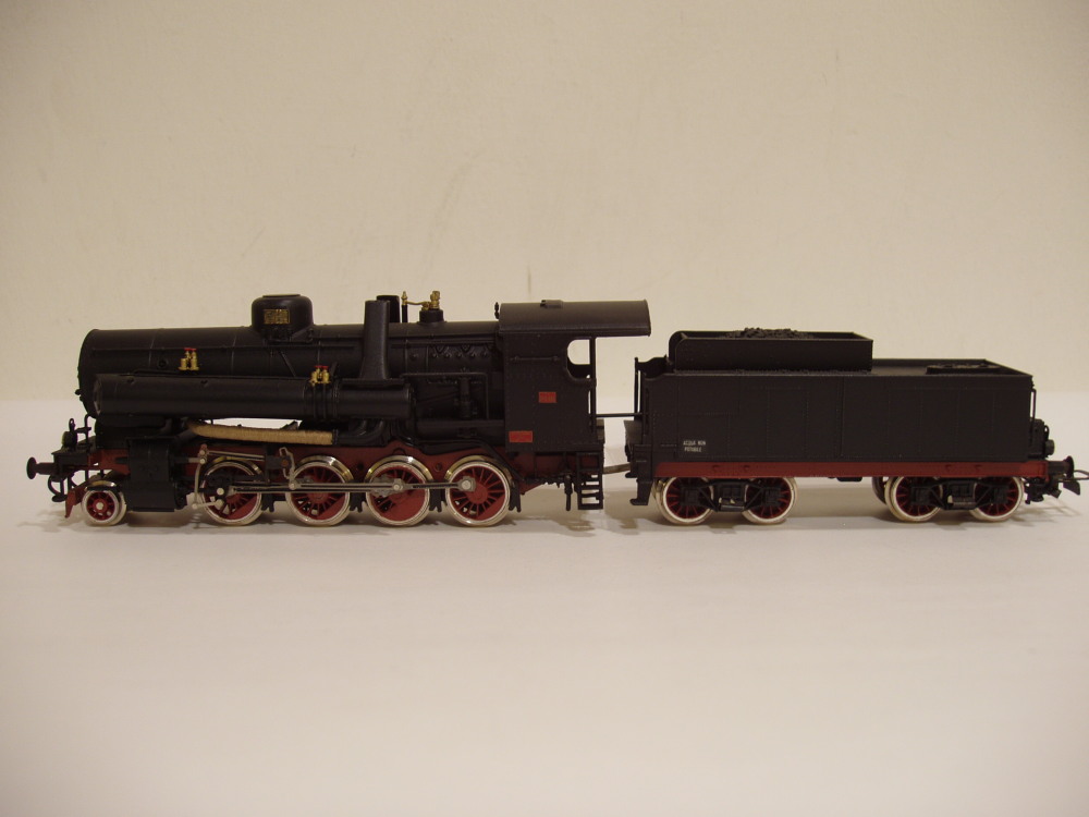 Rivarossi M1161_02.jpg