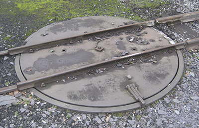 Wagon_turntable---.jpg