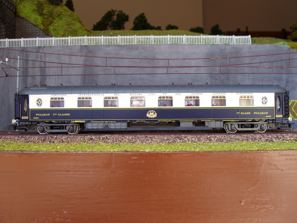 Rivarossi 2592.jpg