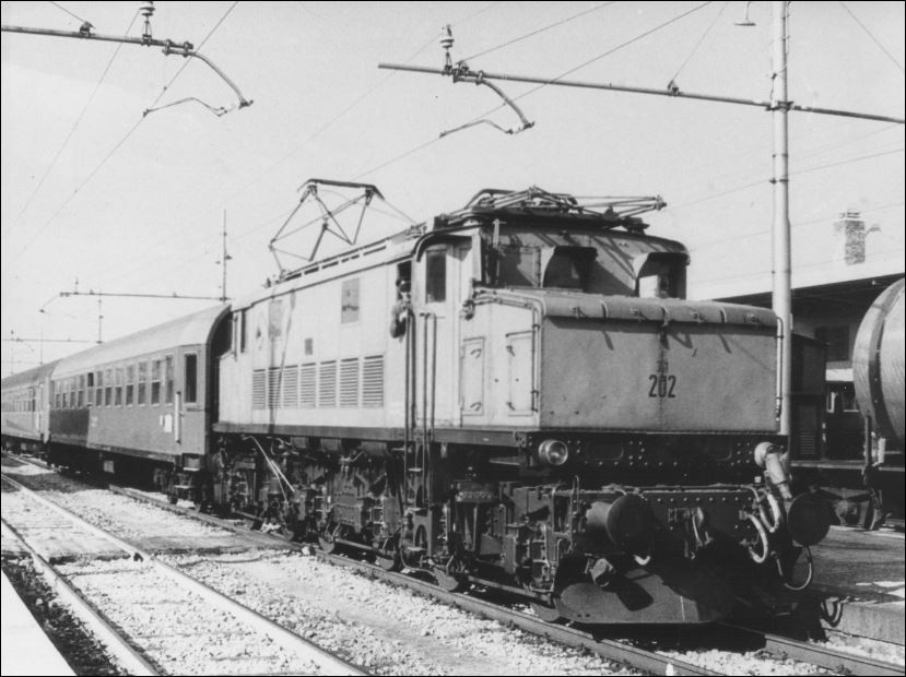 E626.098 P SN come JZ 361.202.jpg