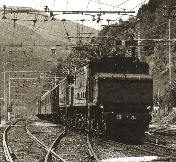 E626.243 A DX Bressanone 1965.jpg