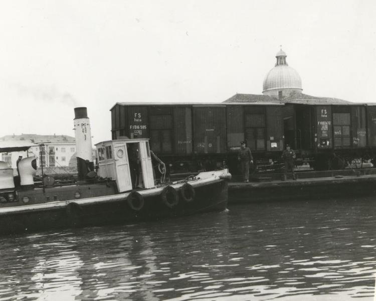 1965 34111 Save0007.jpg