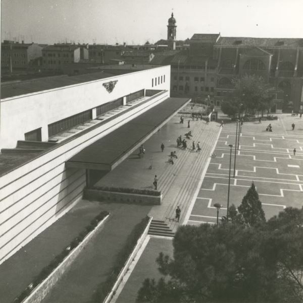 1975 50433 Save0019.jpg