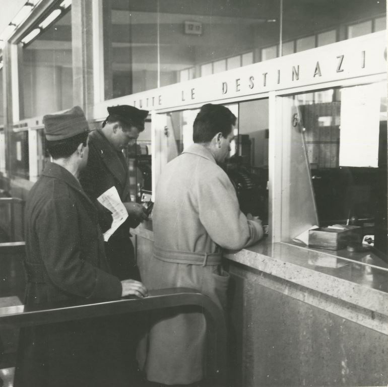 1963 26777 Save0003.jpg