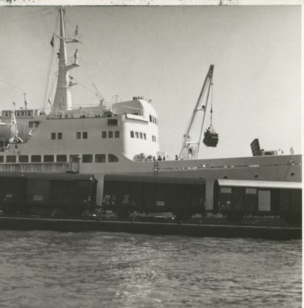 1966 35829 Save0004 (2).jpg