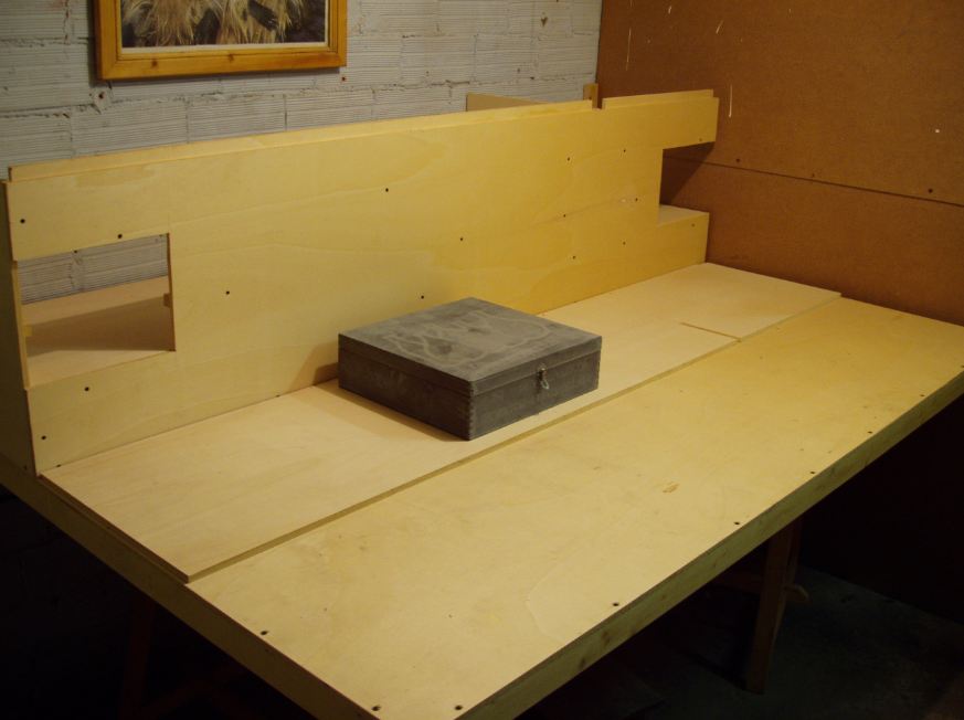 Struttura plastico AV.JPG