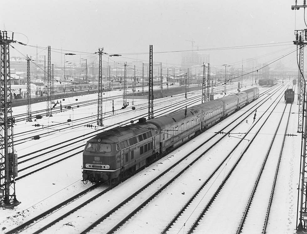 618-12m.jpg