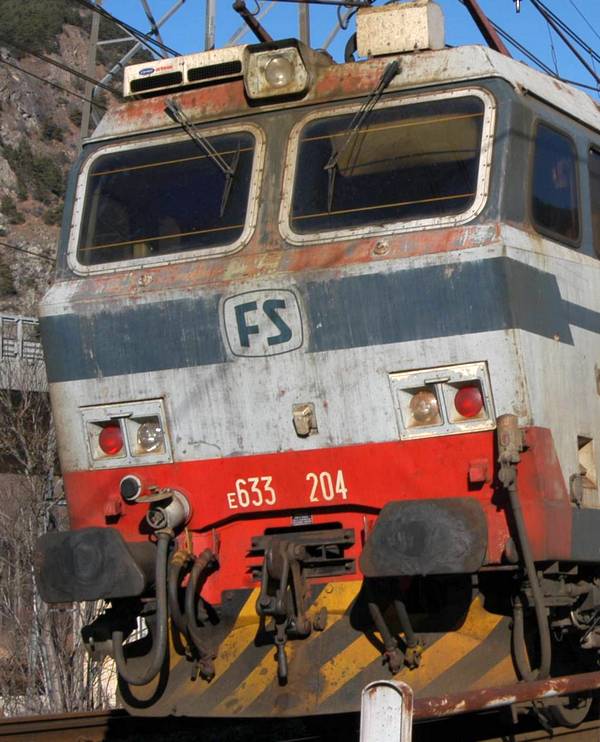 E.633.204-lineaBussoleno-Modane-forum2GarchivioefotoWalterBonmartini.jpg