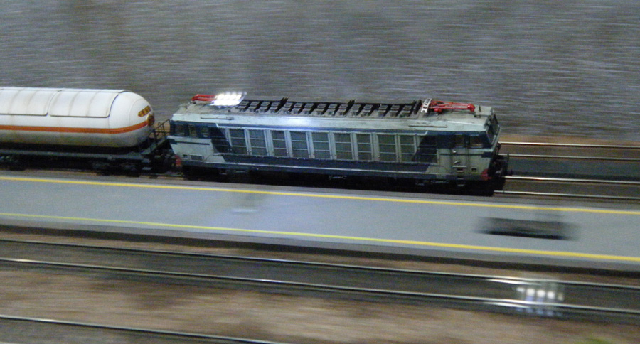 E633-016 merci 3.jpg