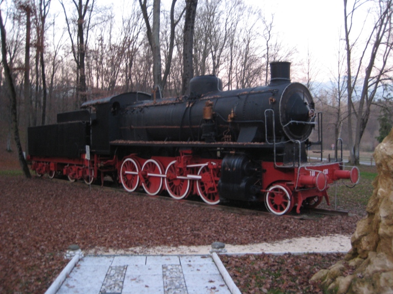 740.439 Cornuda Mozzoni (2).jpg