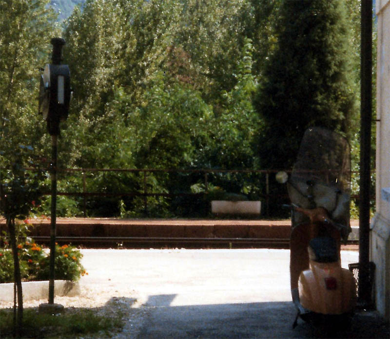 Quero-Vas 1988 - dett1.jpg