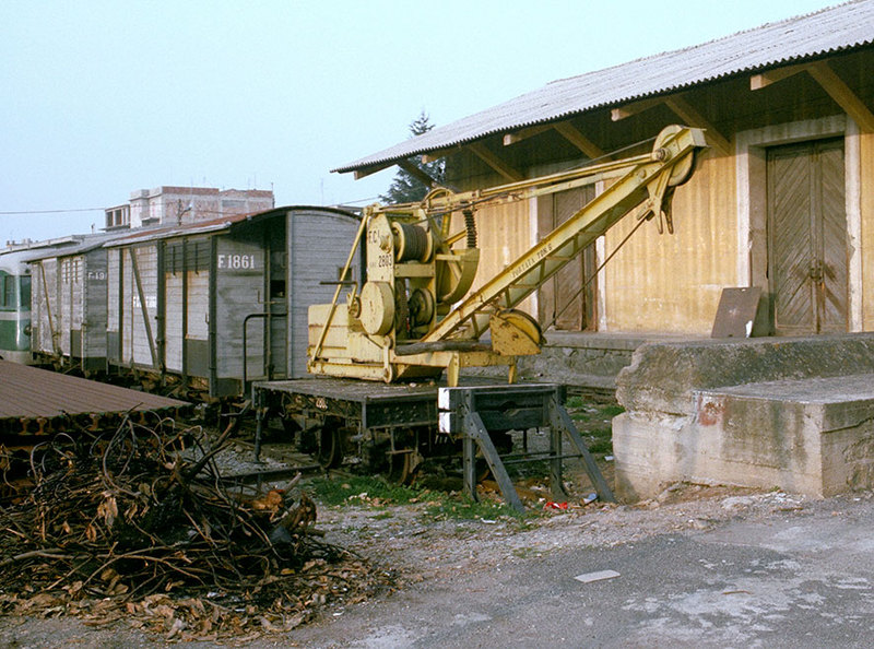 230883fclgioiagru2803b.jpg