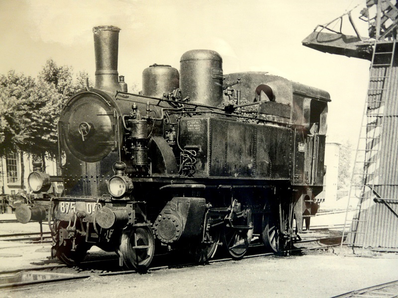 LOCO 875.JPG
