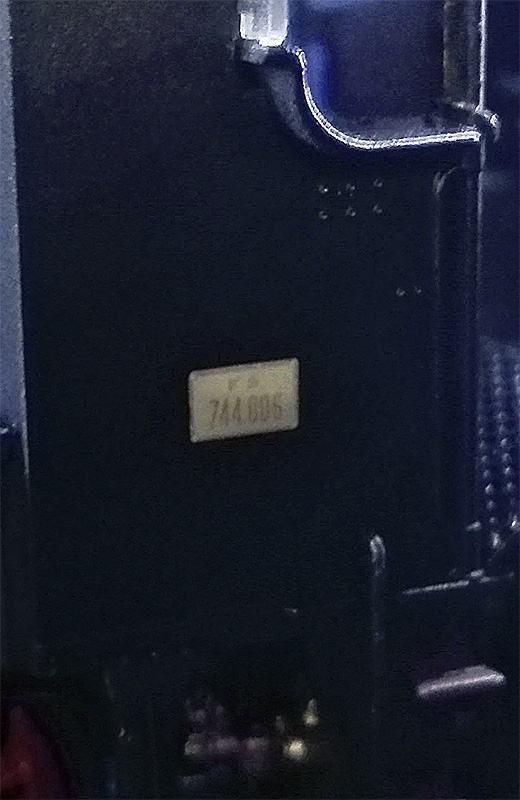 targhe_744_006_RR_2.jpg