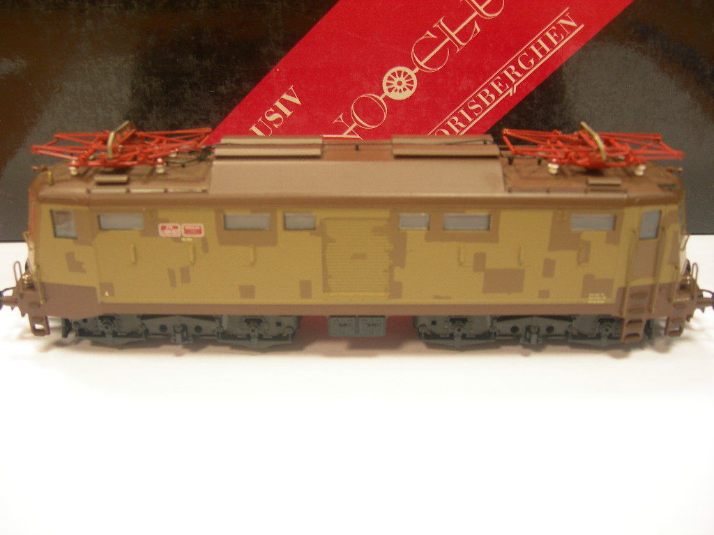 e424037.jpg