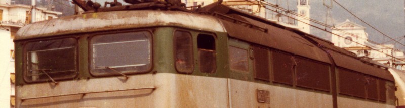 E.646 tetto Forum 2G.archivio Walter bonmartini.jpg