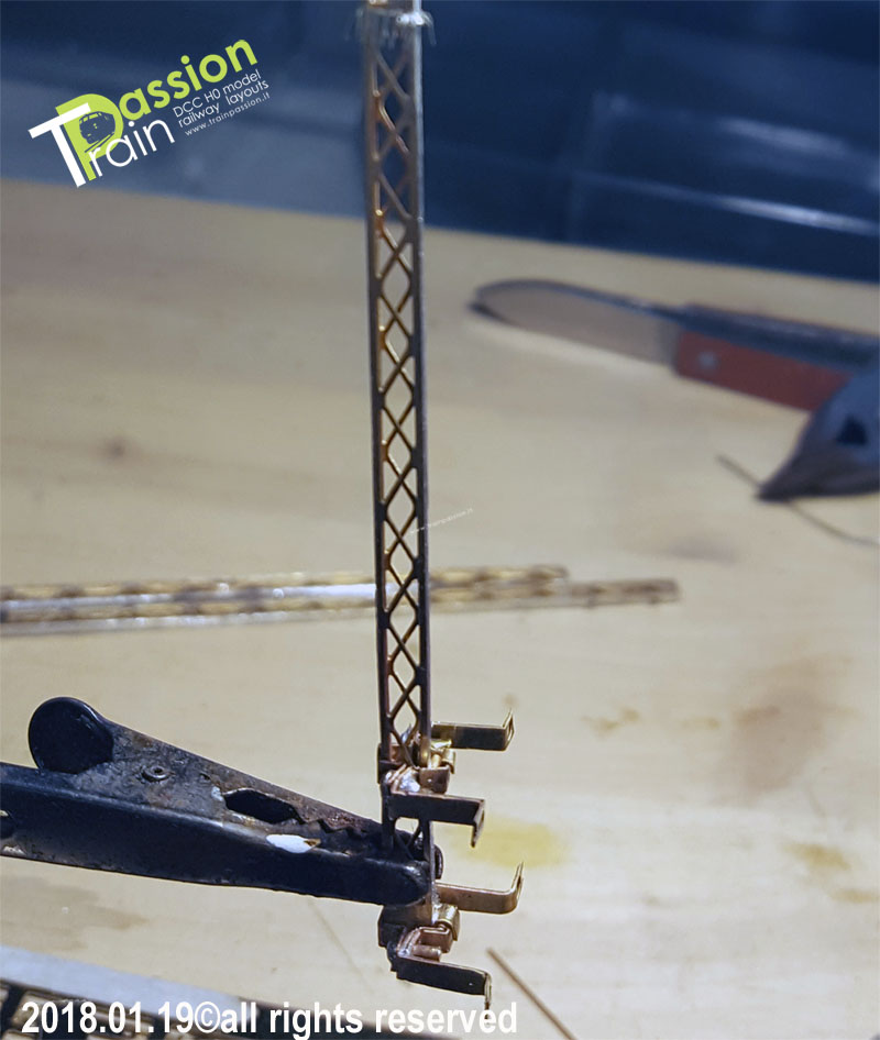 B80117_al_06_m.jpg