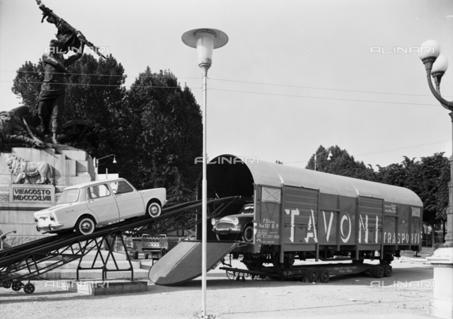 VBA-S-A07075-0008.jpg