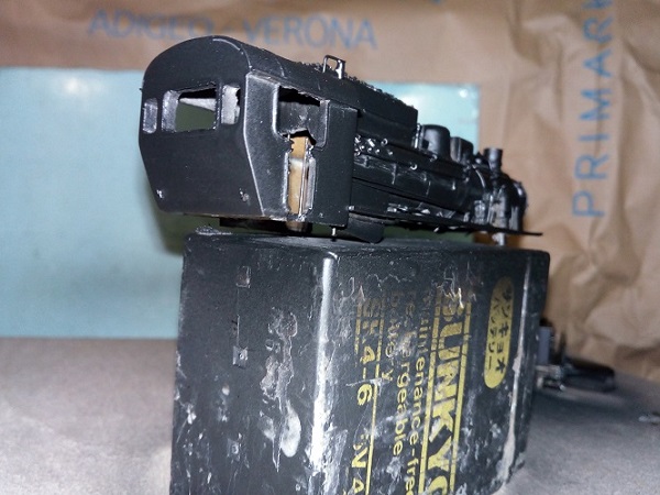 tender 4704.jpg