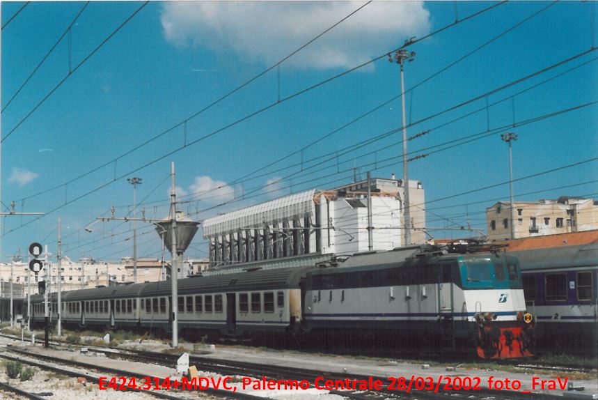E424+mdvc_PalermoCle_20020328.JPG