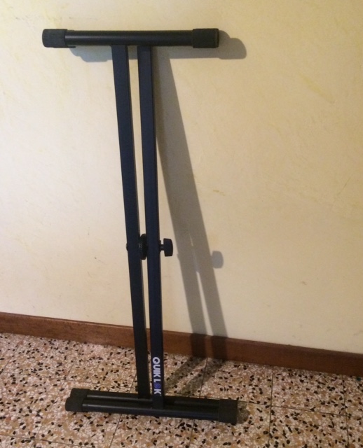 Cavalletto dettaglio fissaggio.jpg