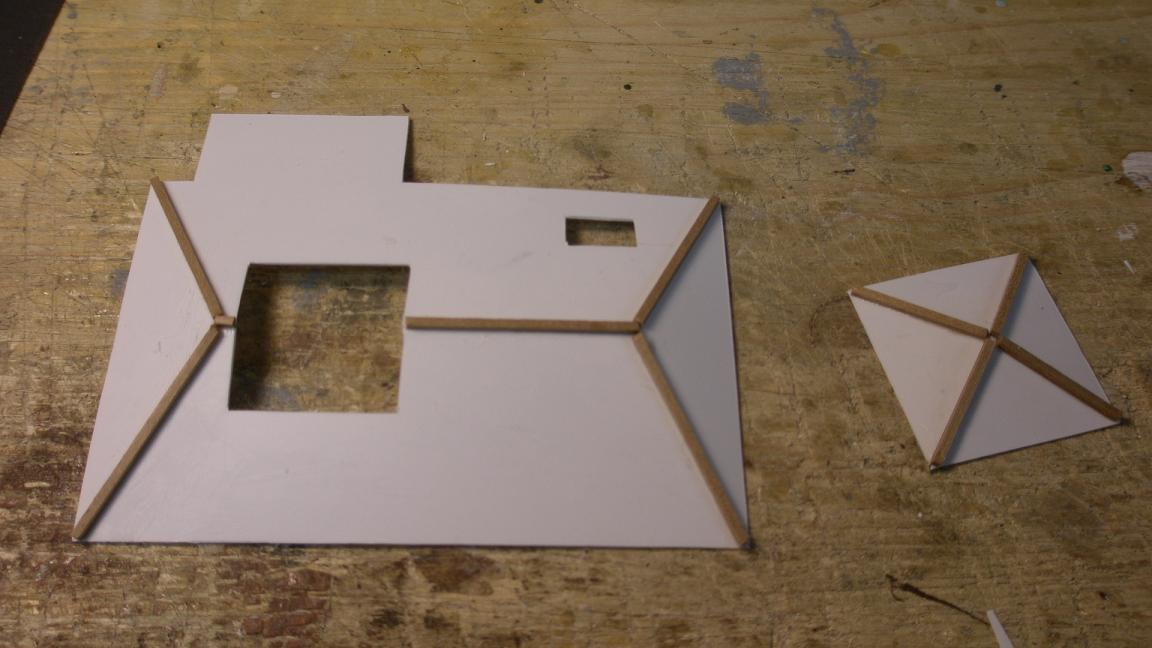 320.37 tetto colonica.JPG