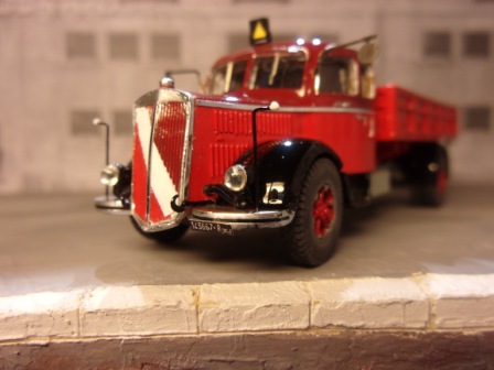 LANCIA-ESATAU-3.JPG