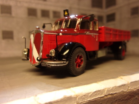 LANCIA-ESATAU-2.JPG