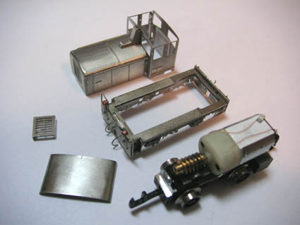 216 TOT DA ASSEMBLARE SMALL.jpg