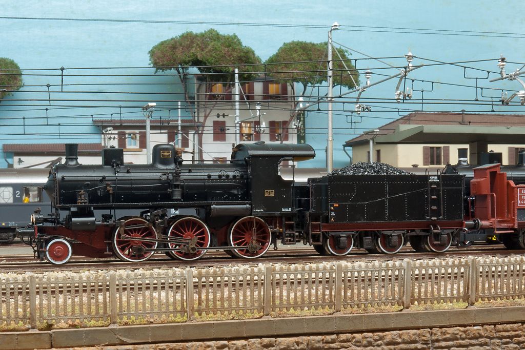 GR625100-01.jpg