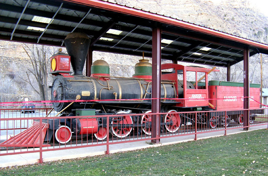 Emma in Santa Rita Park 11-26-11 sm.jpg