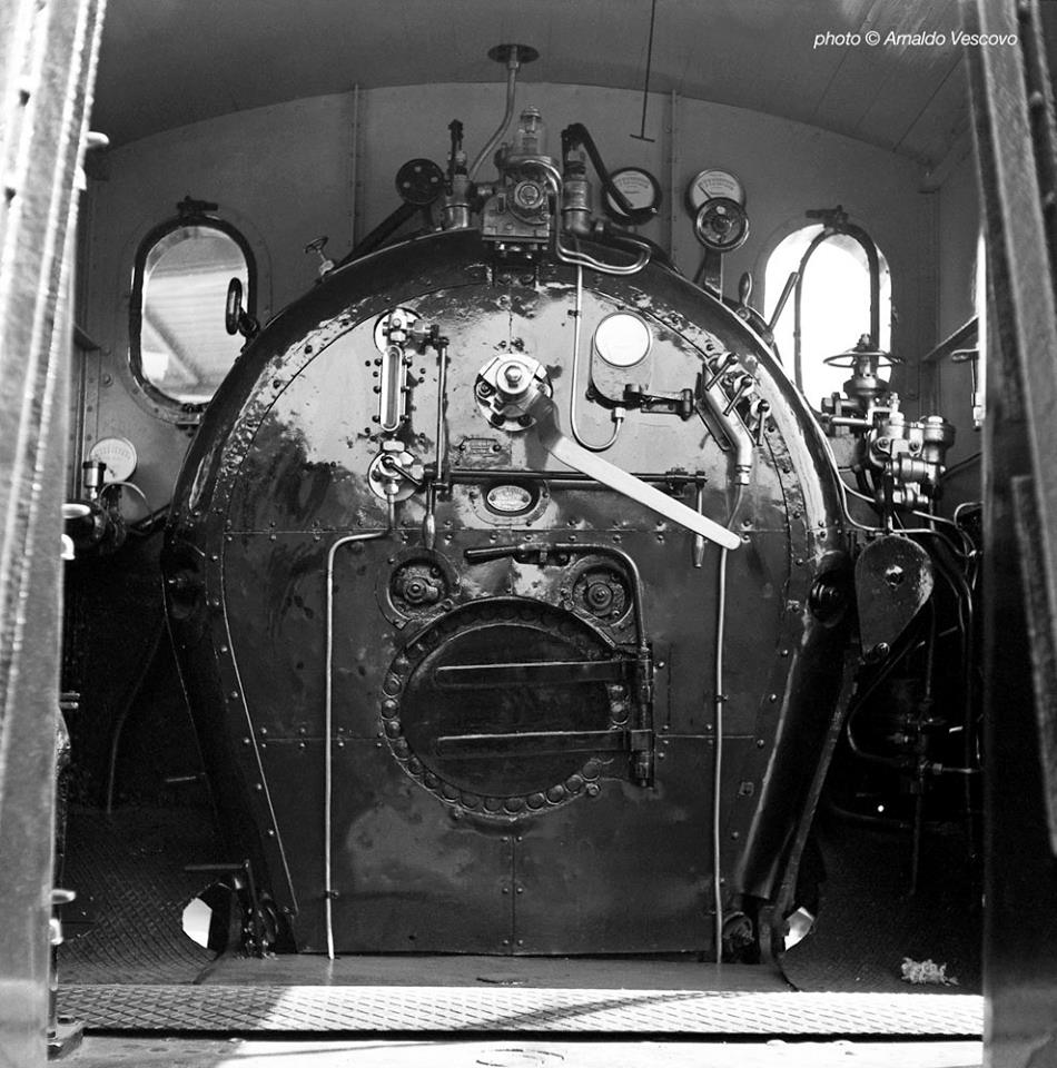 290.319 cabina.jpg