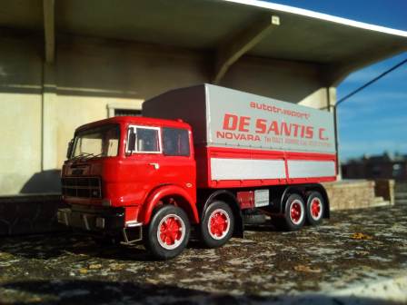 180-desantis-1.jpg