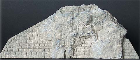 143_835110_Bruchstein_mit_Fels.jpg