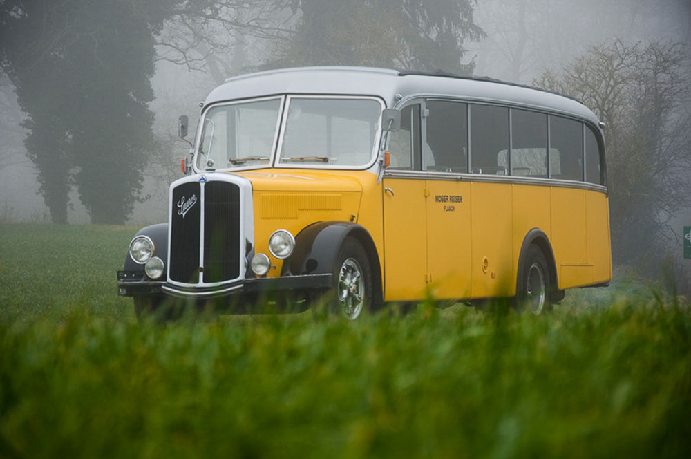 Bus Post Saurer.jpg