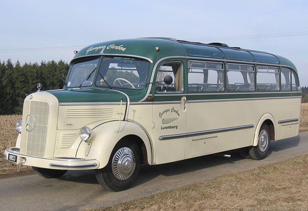 1950-mercedes-benz-o-3500-reisebus-luxemburg.jpg