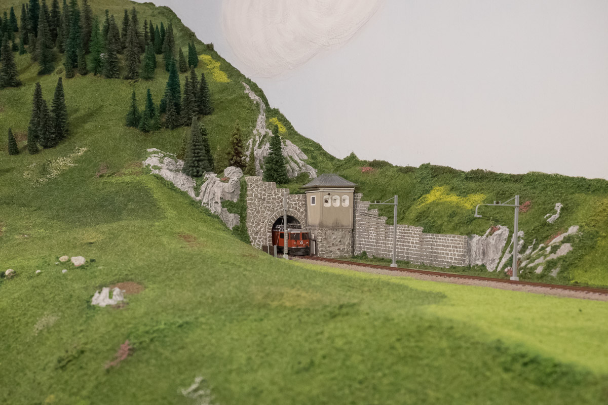 Tunnel Solis e cabina elettrica-1.jpg