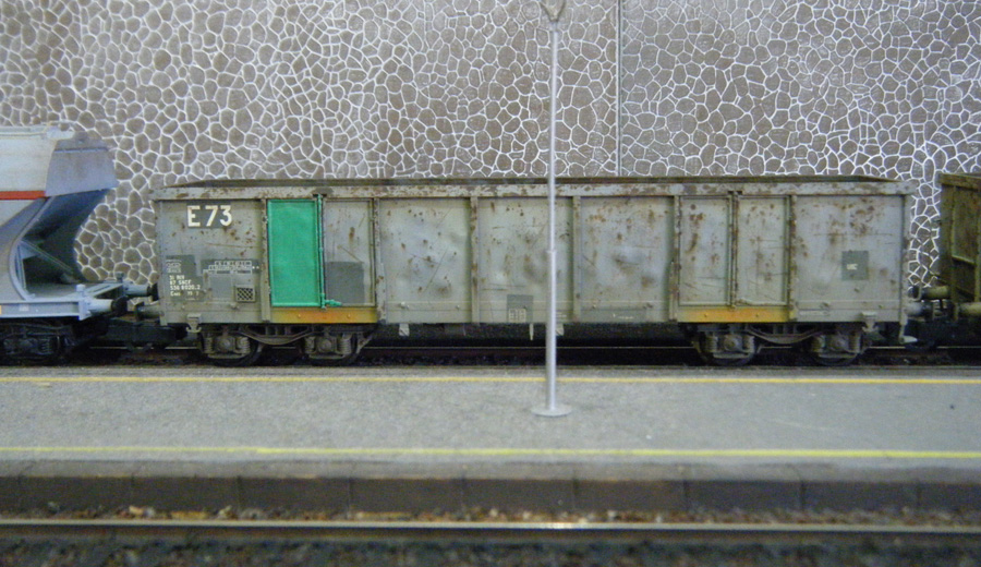 Eaos E73 2.jpg