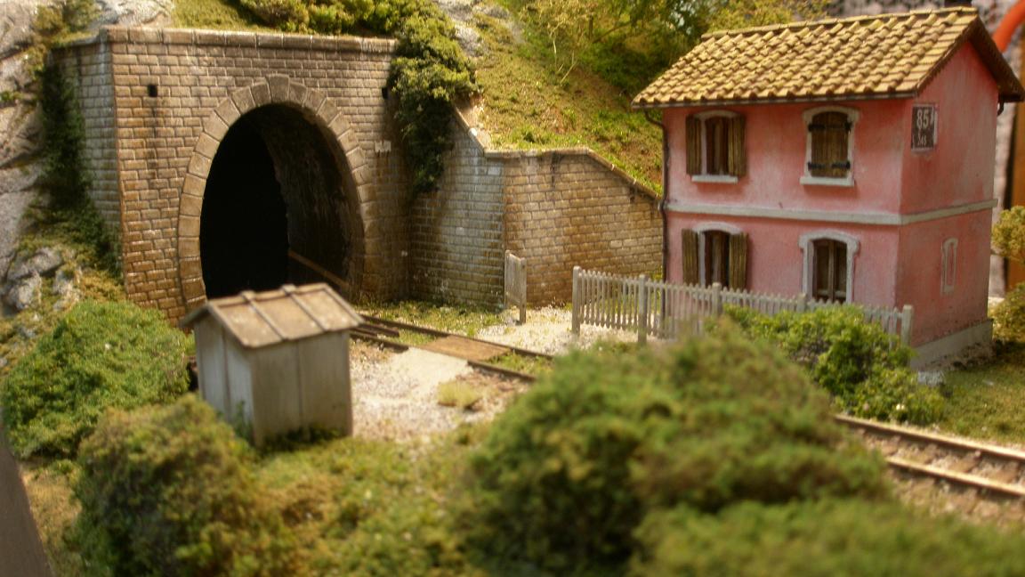 32 diorama.JPG