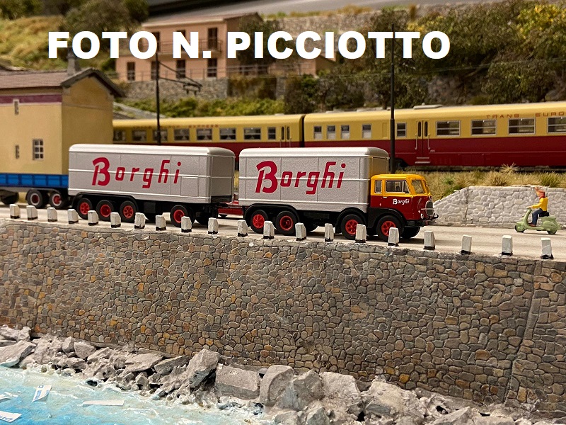 690 BORGHI 02.jpg