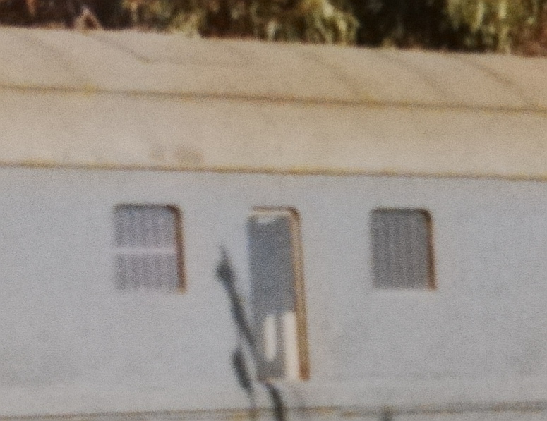 DUz.93100.jpg