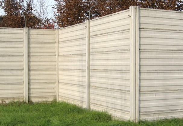 Muro prefabbricato.jpg