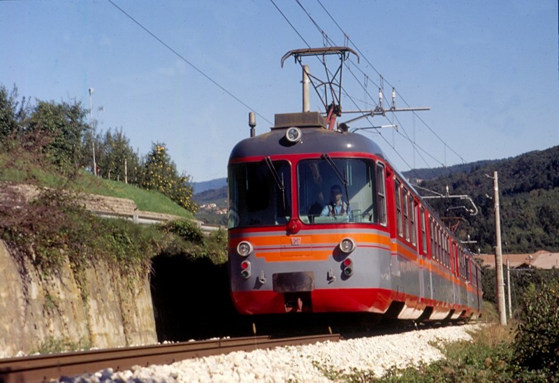 elettromotriceTrento+Malè.forumduegieditricerotabiliarchivioWalterbonmartini.jpg