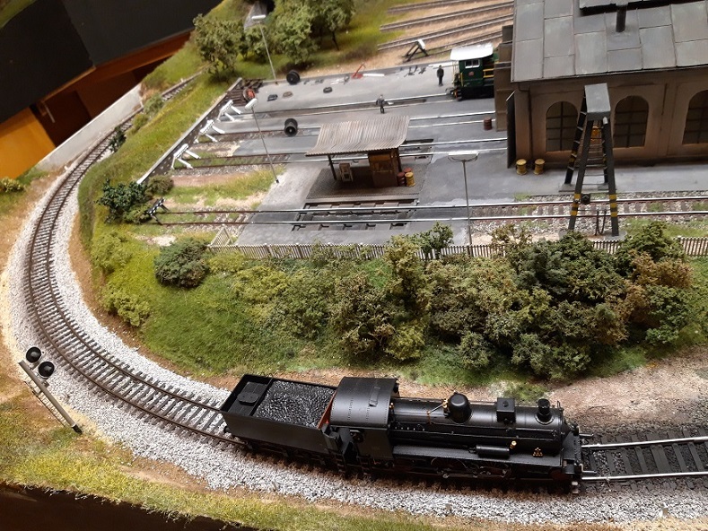 M10.jpg