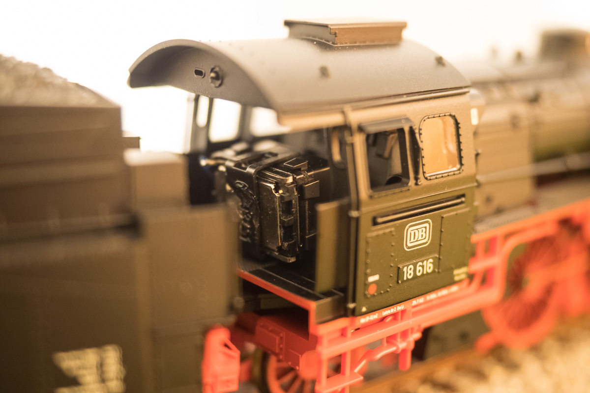 Roco BB 18.6-3.jpg