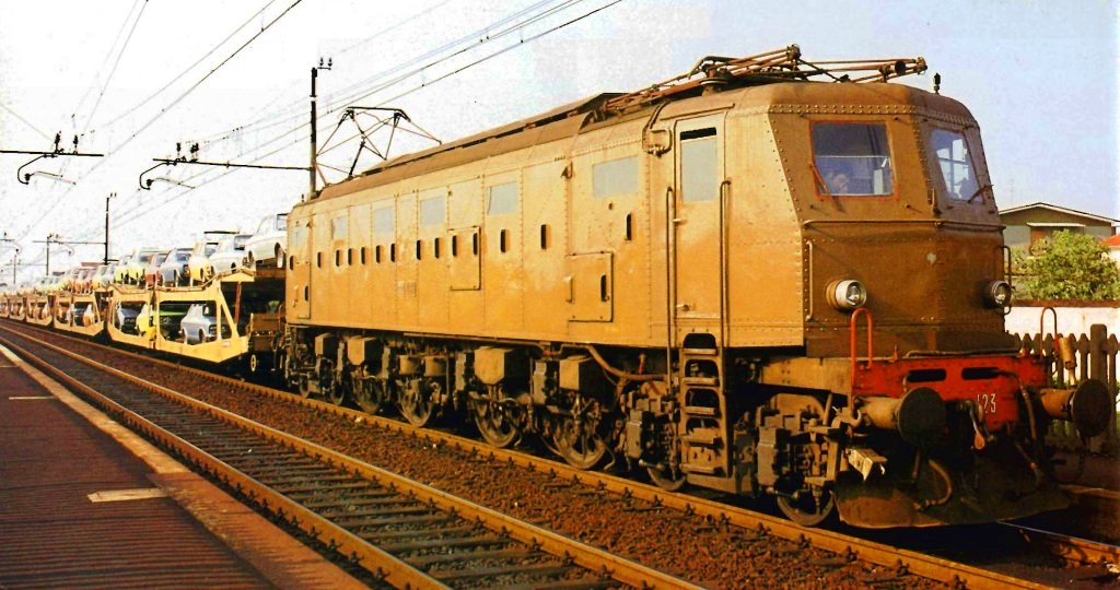 428131.jpg
